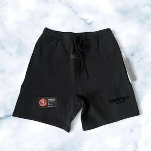 Essentials shorts limo black